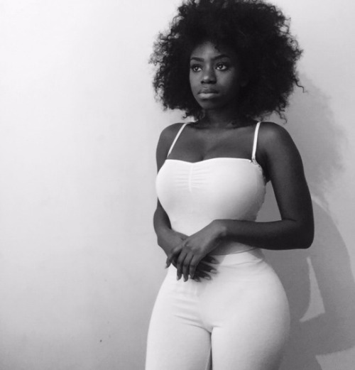 africanmelanin:pinkcookiedimples:bando–grand-scamyon:honeybutterbae:givergirl:lunarsolareclipse:bitt