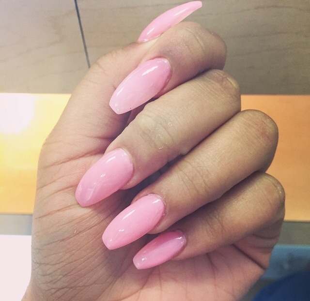 luxurylearry:  girly-things-by-zoe:  chanel-and-louboutins:★  Xoxo     X