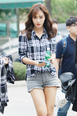 fy-girls-generation:  yul__duck 