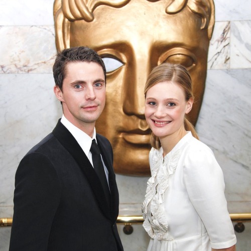 This is my favourite picture of Matthew Goode today.  Looking so sweet and innocent with his friend,