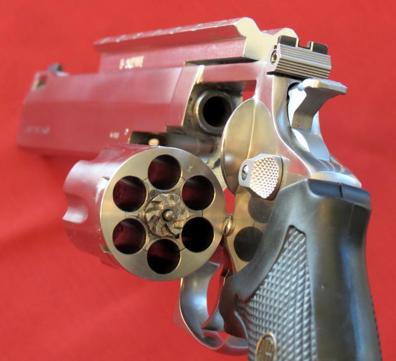 gunrunnerhell:  Rossi Cyclops Brazilian made revolver chambered in .357 Magnum, it