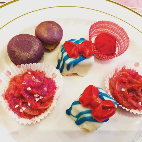 #sailormoon cafe treats! Look at those adorable bows!! #newyork #nerd