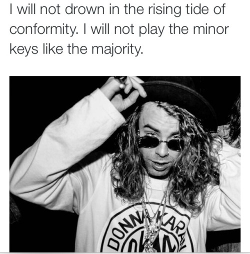 cordovaangehbleh:  Can we take a moment to appreciate how amazing this guys tweets are.???? I mean COME ON PPL.!!