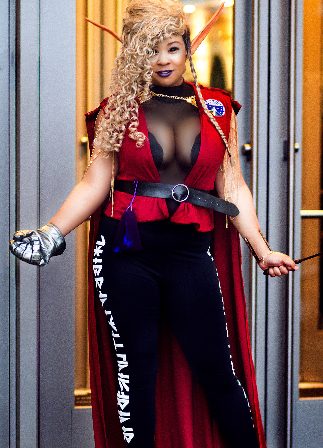 heirapparentcosplay:  You…know we’re going to have to talk about the fact that
