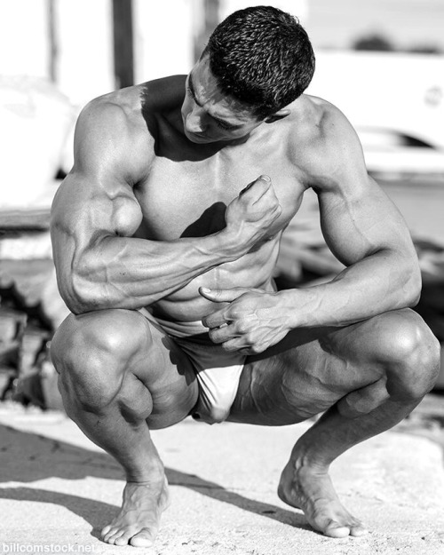 manrumpsxxx:  Follow Me For The Sexiest Rumps On Tumblr