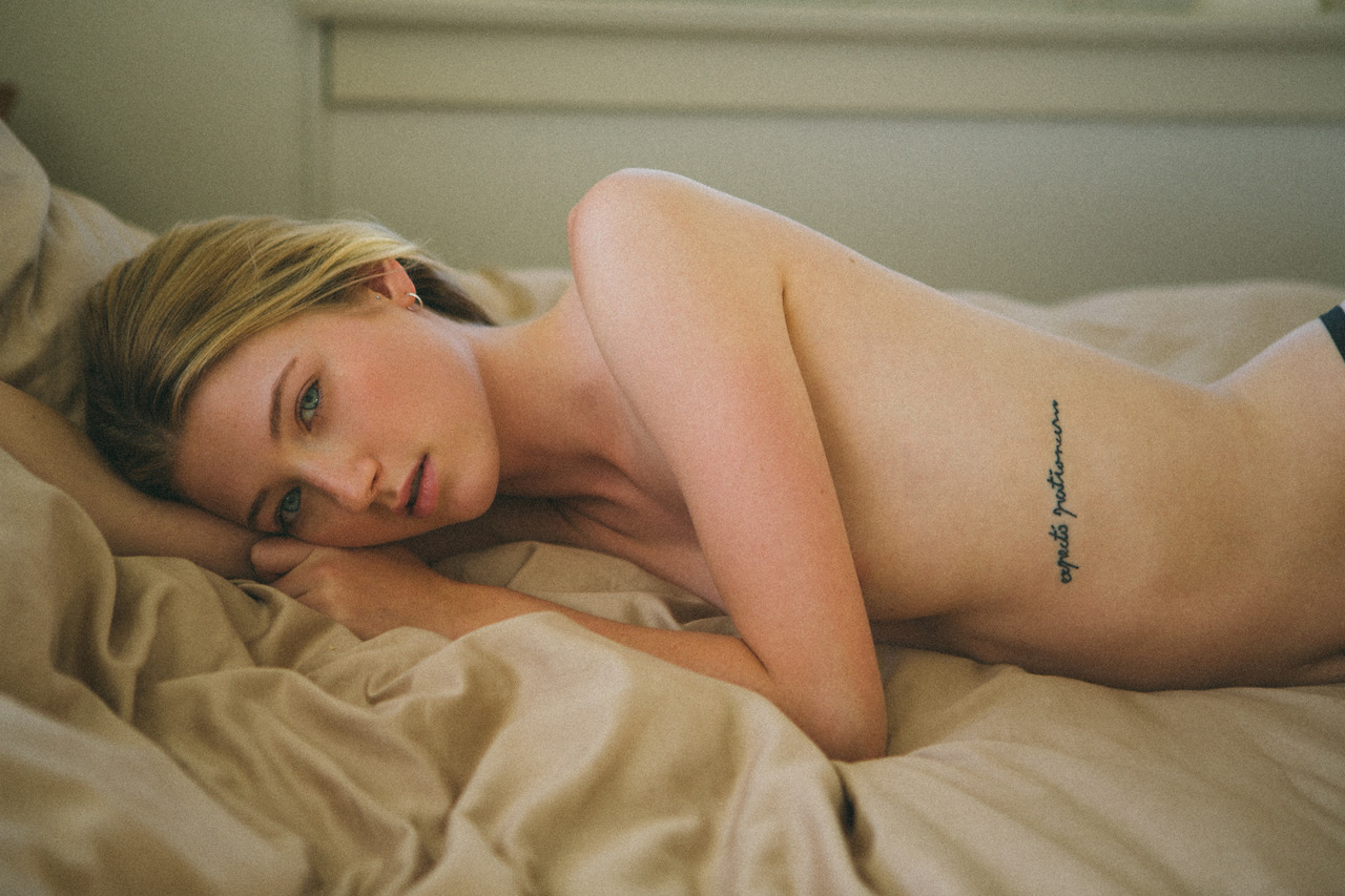 b-authentique: Kaylee By Sal Moriarty  Keep reading 
