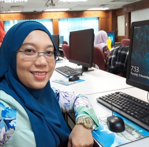 Cikgu Roszaimah....stim......🍑🥒