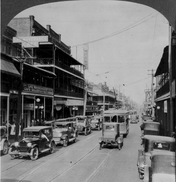 indypendent-thinking:  Ybor City. (1926) 