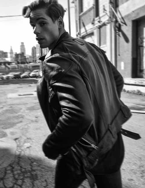bambam62:  Giovanni Bonamy by Lawrence Cortez 