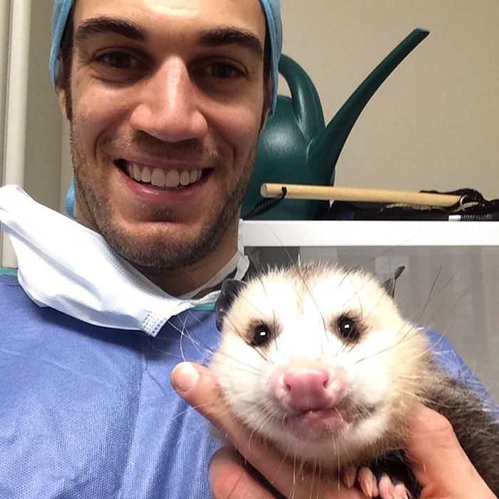 la-babyyk:  thecaptainjacksparrow: emperorcaligulove:  boredpanda:    http://www.boredpanda.com/hottest-vet-pet-doctor-evan-antin-california/