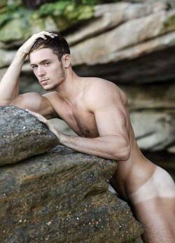 cutrobin:  hotstuff—blogjrs:  ♂♂ Thanks for following ♂♂♂♂hotstuff—-blogjrs/archive ♂♂    cutrobin  
