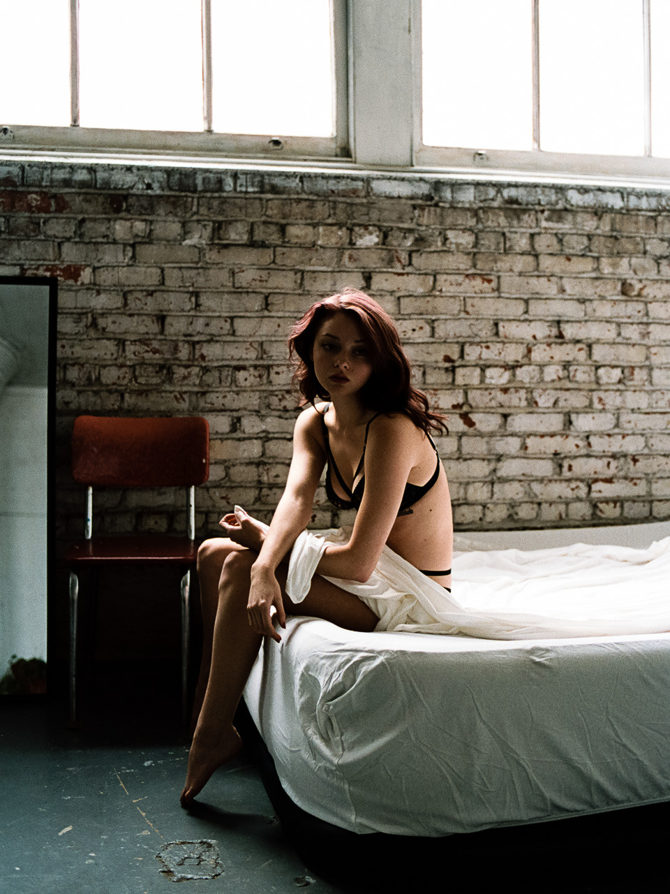 ridiculously-gorgeous:  “Somebody to Love” (15-18)Alina Phillips by Jon Duenas