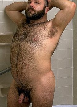 thebigbearcave:  simply masculine fur bear