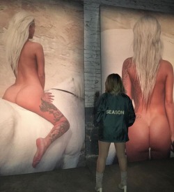 phuckindope:  Amina Blue   Follow Instagram.com/Phuckindxpe for Fa$hion. 