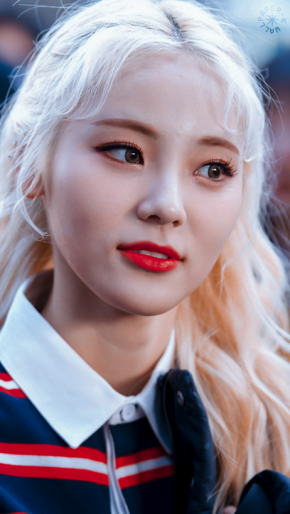 『JINSOUL』saved? reblog or like© fantaken owners