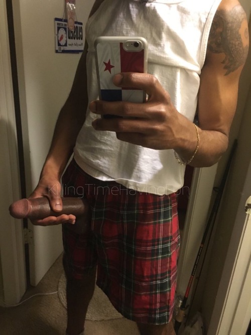 lightskinnedboys:  Can you handle it? 