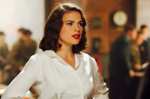 hannahwickes: VICTORY DANCE. Agent Peggy Carter is coming back for a second season.  Honestly, Hayle