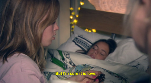 issietheshark:  skins s03e04