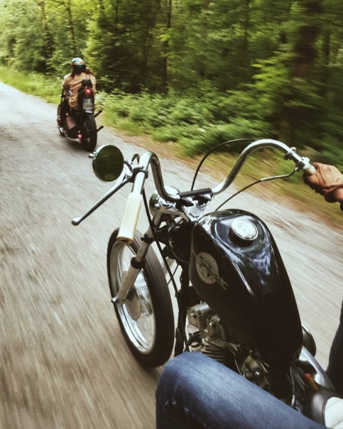 On the road #buckhorn #ftw  www.instagram.com/p/BvEkNV8ApWA/?utm_source=ig_tumblr_share&