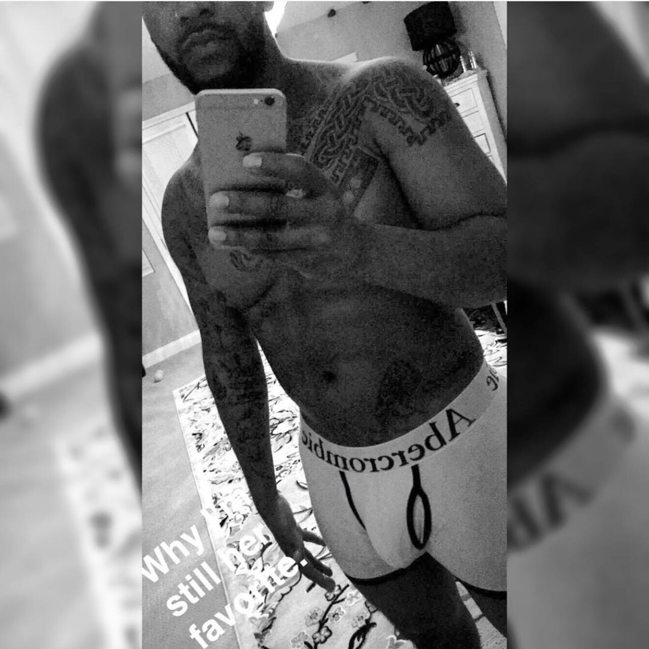 cumwithmyblog:  Hey Omarion