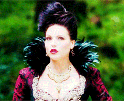 storybrookeregal:Regina Mills + looking flawless in Lost Girl