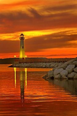 my-world-of-colour:  Wawatam Lighthouse in St. Ignace by John Absher