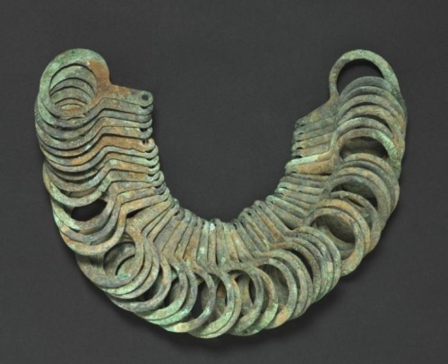 ancientjewels:  Northern Greek bronze necklace with hanging pendants from 8th century BCE. From the collection of the Cleveland Museum of Art. 