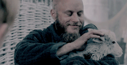 jornsnow:  Ragnar + his baby goat (◕‿◕✿)