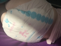 chubbywetprincess:  The feel of these diapees just instantly makes me feel super little 