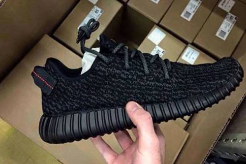 Yeezy Boost 350 “Black” via Le Site de la SneakerMore sneakers here.