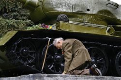 enrique262:  2008, a russian WWII tank veteran