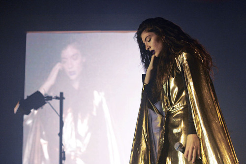 Lorde performing A World Alone at Roseland Ballroom Credit me .xx