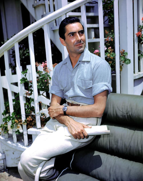 mylovelydeadfriends:Tyrone Power, ca. 1940s