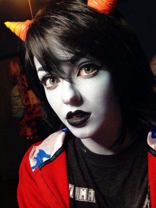 phantasmalfawn:  a terez!!!