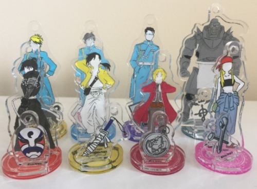 ↳ Fullmetal Alchemist mini acrylic standees by Sanrio.