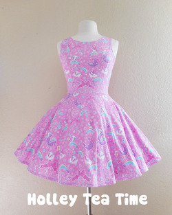 pastel-cutie:  Cute Skater Dresses at Holley