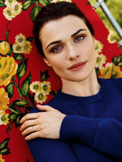 whateverthepoodle:shirazade:Rachel Weisz photographed by Alasdair Mclellan@zombizombi