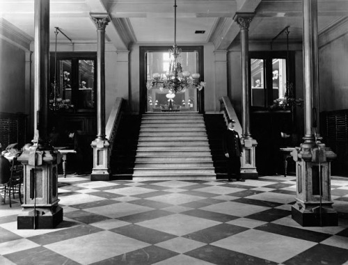 archatlas:Cincinnati’s Old Main Public Library Before It Was Demolished in 1955Built in 1874 o