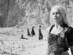 daeneys-targaryen:  Does it ever end? 