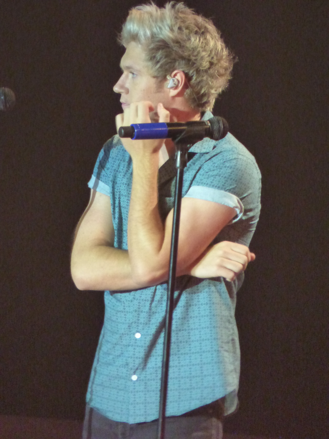 solitaire-star:  My OTRA…..A few of my favourite Niall Pics ❤️   Just when