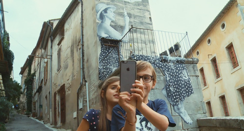 gael-garcia:Visages, villages (’Faces Places’, 2017, Agnès Varda & JR)