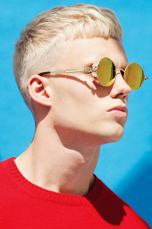strangeforeignbeauty:  Wouter de Lang | Photographed by Marco van Rijt 