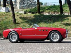 archaictires:  1952 Ferrari 225 Sport Spyder