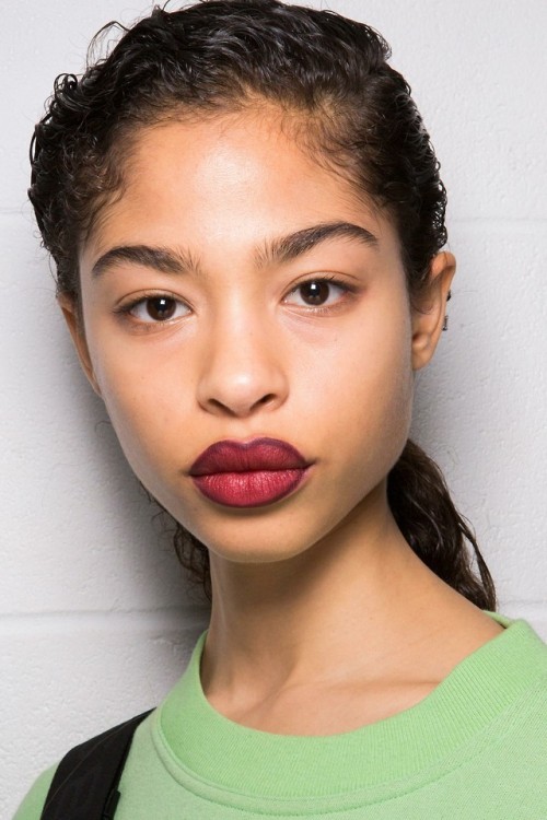 modelsof-color:  Zoe Thaets at Chalayan FW 19