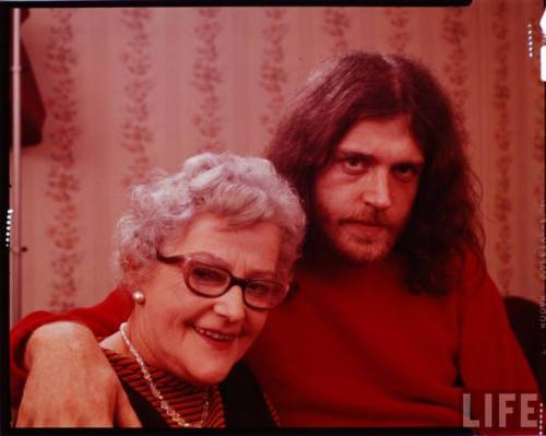 Madge and Joe Cocker(John Olson. 1970?)