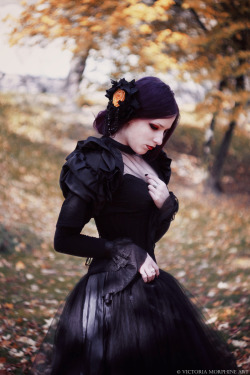 arsenicinshell:  memories of autumn day by