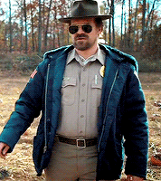 davidharboursource: Chief Jim Hopper in Stranger Things 2x01 — “Madmax”  Dinner first, then dessert. Always. That’s a rule. 