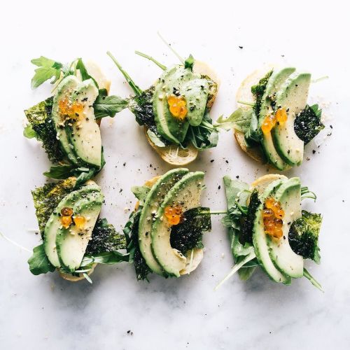 caahfe: lushfully: + caahfe
