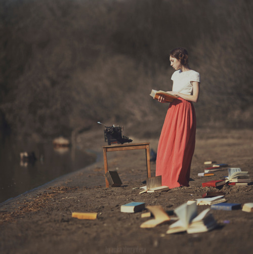 ejmellowbookends: Gorgeous photography by Anka Zhuravleva
