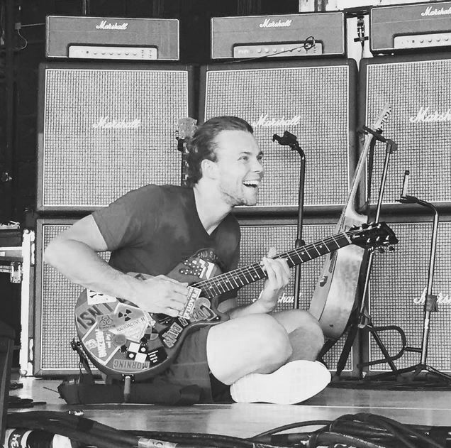 micool5sos:   @Ashton5SOS:  I’ve only got forever, and forever is fine Dedicated